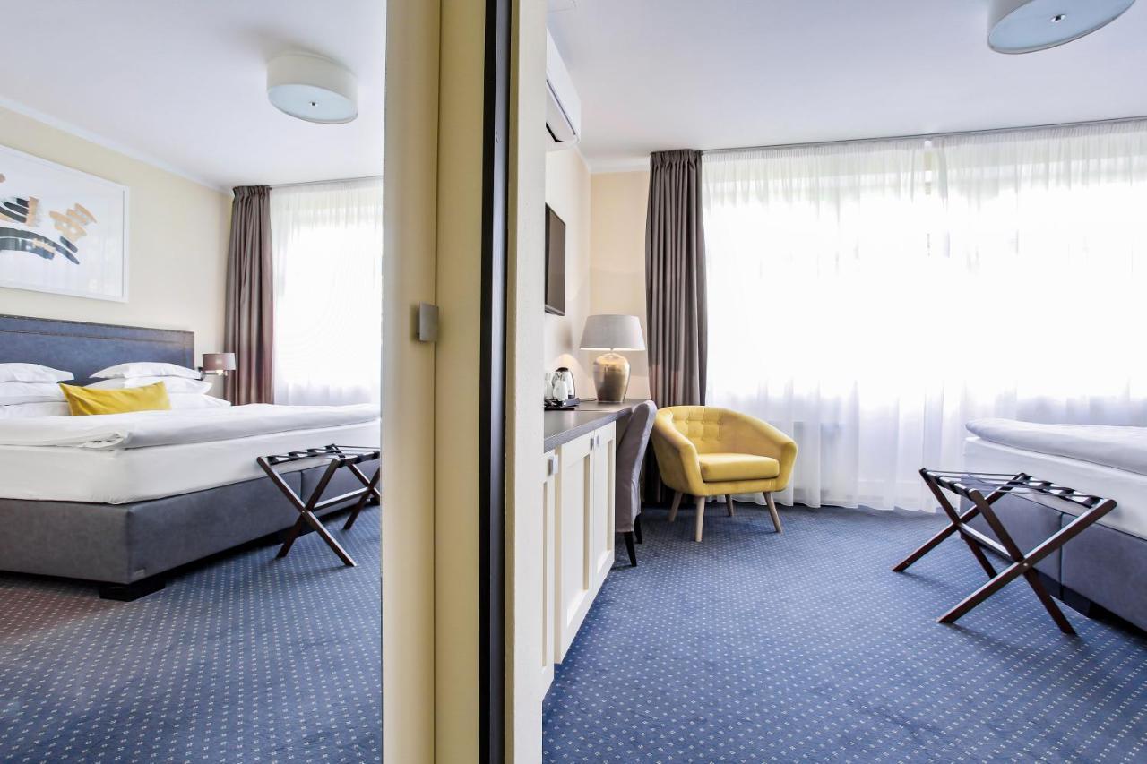 Mamma'S Boutique Hotel Poděbrady Exteriör bild