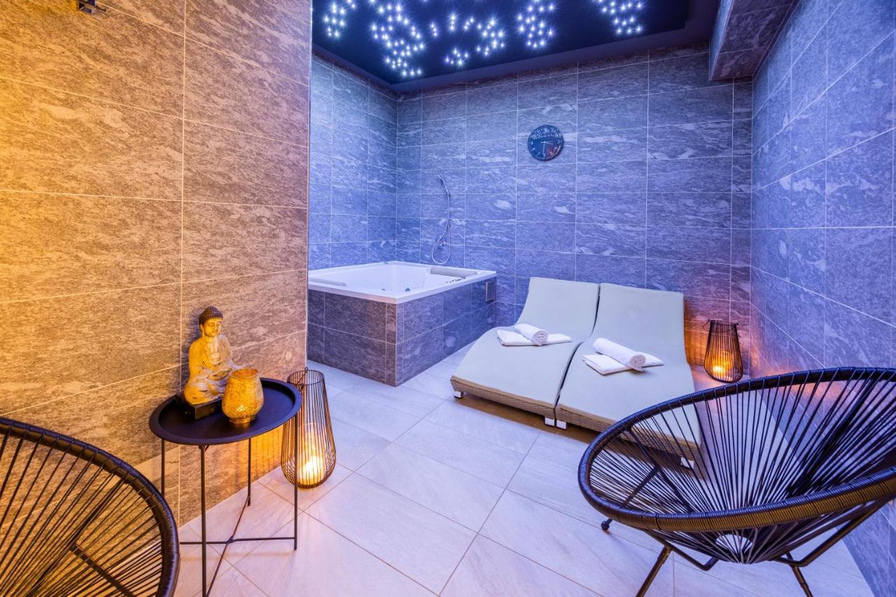 Mamma'S Boutique Hotel Poděbrady Exteriör bild