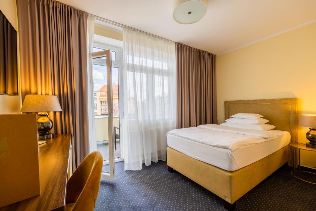 Mamma'S Boutique Hotel Poděbrady Exteriör bild